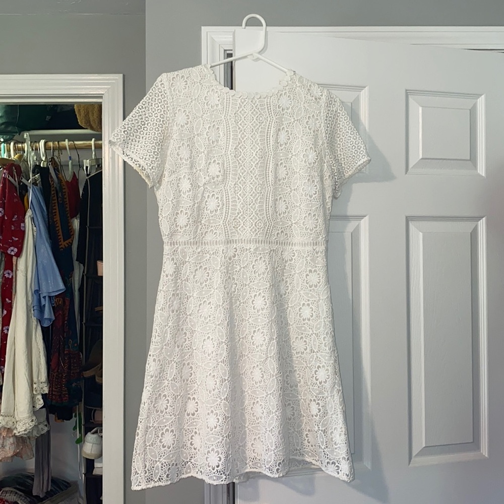 Ann Taylor Loft White Floral Lace Dress